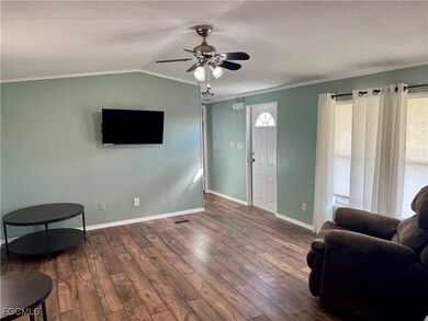 133 Granada St, Fort Myers, FL 33905 - photo 4