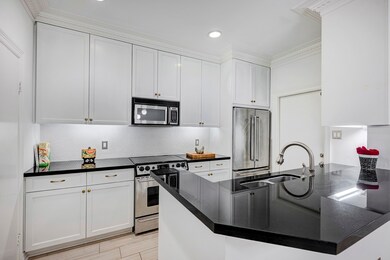 1201 Mcduffie St unit 198, Houston, TX 77019 - photo 6