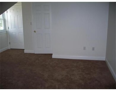 350 Ridge St, Fall River, MA 02724 - photo 4