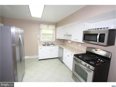 2003 Elgin St, Wilmington, DE 19808 - photo 4