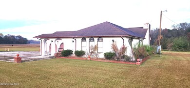 1553 N. NC 41 Hwy - Front 3 copy