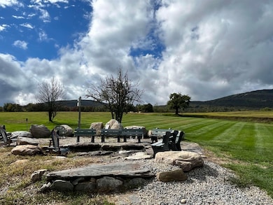 85 Pallottas Hill Rd, Ludlow, VT 05149 - photo 4