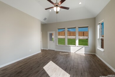 4025 Arena Blanca, San Antonio, TX 78261 - photo 7