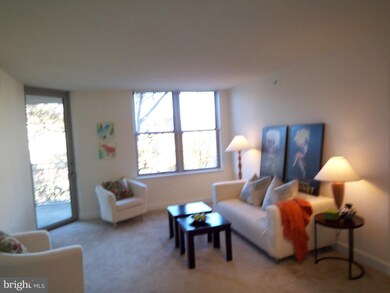 Carlton House @ Reston Town Center unit 608, Reston, VA 20190 - photo 6