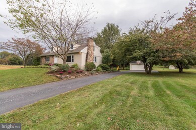 1190 Kulp Rd, Pottstown, PA 19465 - photo 2