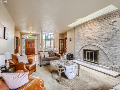 19720 Suncrest Dr, West Linn, OR 97068 - photo 5