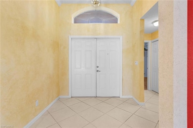 Tiled entrance foyer