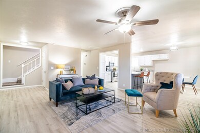 1600 N Hickory Ct, Broken Arrow, OK 74012 - photo 5