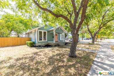 1261 W San Antonio St, San Marcos, TX 78666 - photo 3