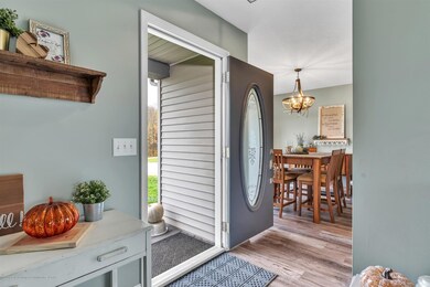 06-11801 Dorotha Dr-WindowStill-Rea