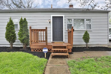 2585-Howey-04