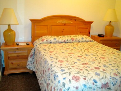 35 Island Inn Rd unit 35 Bldg G, Oak Bluffs, MA 02568 - photo 2