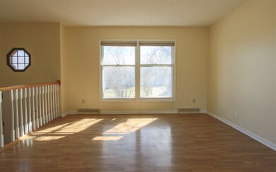 3906 Onawa Dr, Waterloo, IA 50701 - photo 4