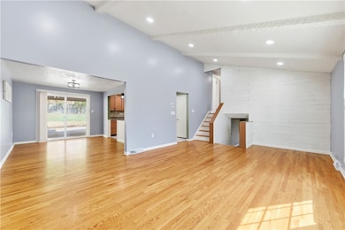 174 N Jamestown Rd, Coraopolis, PA 15108 - photo 6