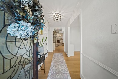 1630 Imperial Crown Dr, Houston, TX 77043 - photo 6