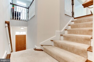 42639 Offenham Terrace, Chantilly, VA 20152 - photo 4