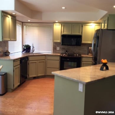 634 Valleywood Dr SE, Salem, OR 97306 - photo 7