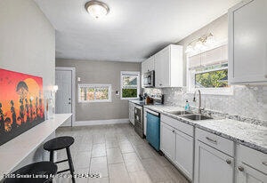 1312 W Mount Hope Ave, Lansing, MI 48910 - photo 3