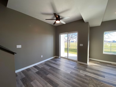 461 7th Ave, Columbus, NE 68601 - photo 4