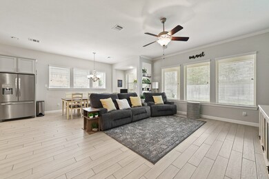 25043 Mountclair Hollow Ln, Tomball, TX 77375 - photo 6