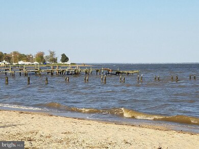 41 Greenway Dr, Colonial Beach, VA 22443 - photo 7