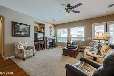 Great room with gas FP