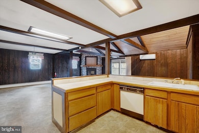 3263 Graydon Rd, Felton, PA 17322 - photo 6