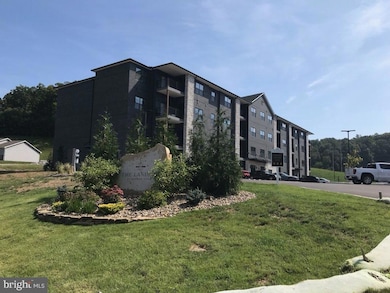 102 Bloomfield Ln, Bridgeport, WV 26330 - photo 2