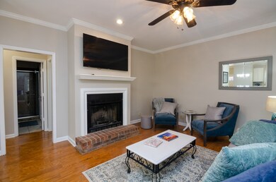 421 Eddy Ln unit B, Franklin, TN 37064 - photo 2