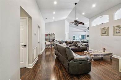 3840 Eversholt St, Clermont, FL 34711 - photo 3