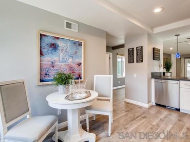 Eat-in breakfast area