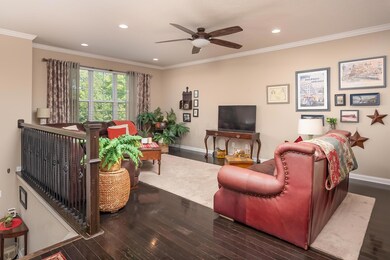 1105 Bluffway Dr-108