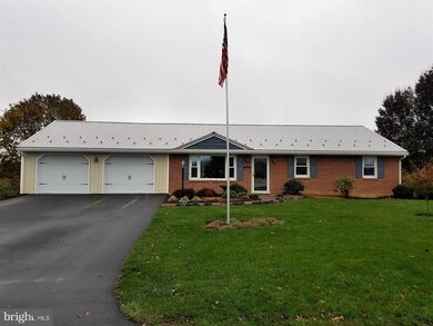 1513 Brechbill Rd, Chambersburg, PA 17202 - photo 2