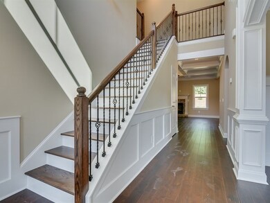 WOOD STEPS-PRIVATE GREAT ROOM