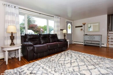 9 Chapel Rd, Danvers, MA 01923 - photo 5