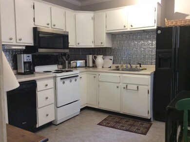 4 Greenleaf St unit A, Newburyport, MA 01950 - photo 4