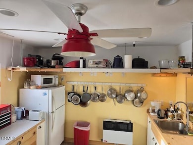 613 W Broadway, Williston, ND 58801 - photo 2