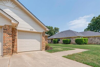 9275 Meandering Dr, North Richland Hills, TX 76182 - photo 4