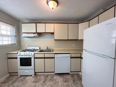 26 Colony Rd, West Springfield, MA 01089 - photo 3