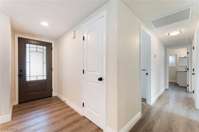 ENTRYWAY!