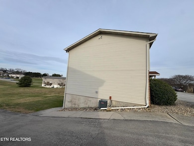 1918 Topside Rd, Louisville, TN 37777 - photo 3