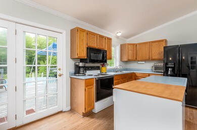 152 Chandler Rd New Gloucester-large-007