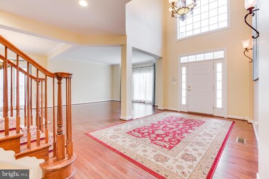 25594 S Village Dr, Chantilly, VA 20152 - photo 5