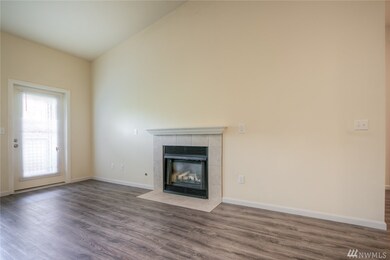 23908 Bothell Everett Hwy unit D303, Bothell, WA 98021 - photo 4