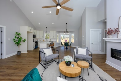 2271 Lipscomb Rd, Moneta, VA 24121 - photo 3