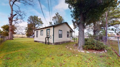 9413 Sundown Dr, Houston, TX 77016 - photo 3