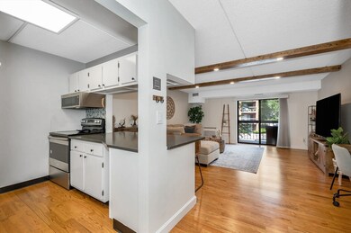 159 Main St unit 15B, Stoneham, MA 02180 - photo 5