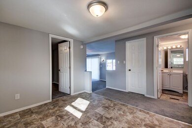413 S 96th Pl-14