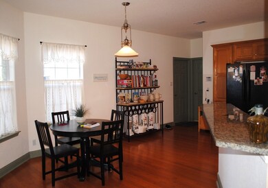 602 Prickly Pear Ct, Fredericksburg, TX 78624 - photo 6