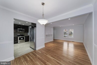 20345 Brandermill Dr, Germantown, MD 20876 - photo 3